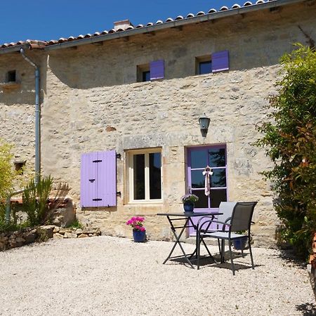 Gite Rural La Maison Mauve Ventouse エクステリア 写真