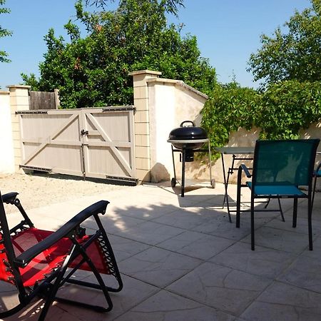 Gite Rural La Maison Mauve Ventouse エクステリア 写真