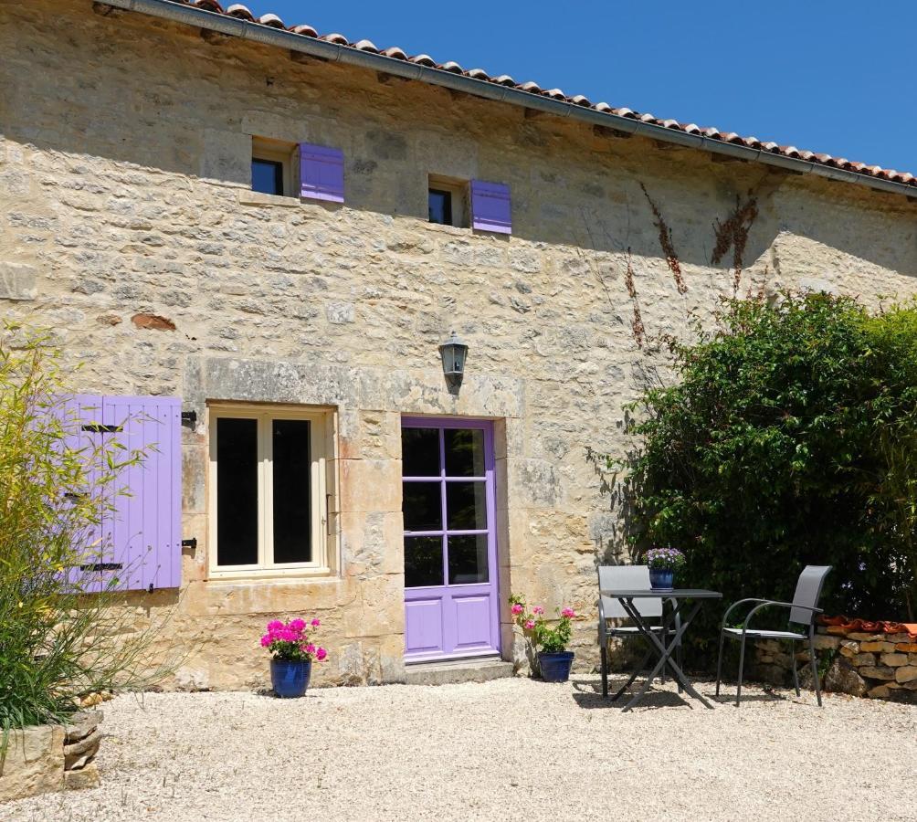 Gite Rural La Maison Mauve Ventouse エクステリア 写真