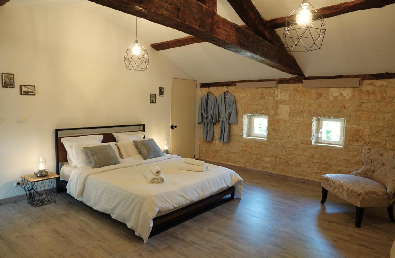 Gite Rural La Maison Mauve Ventouse エクステリア 写真
