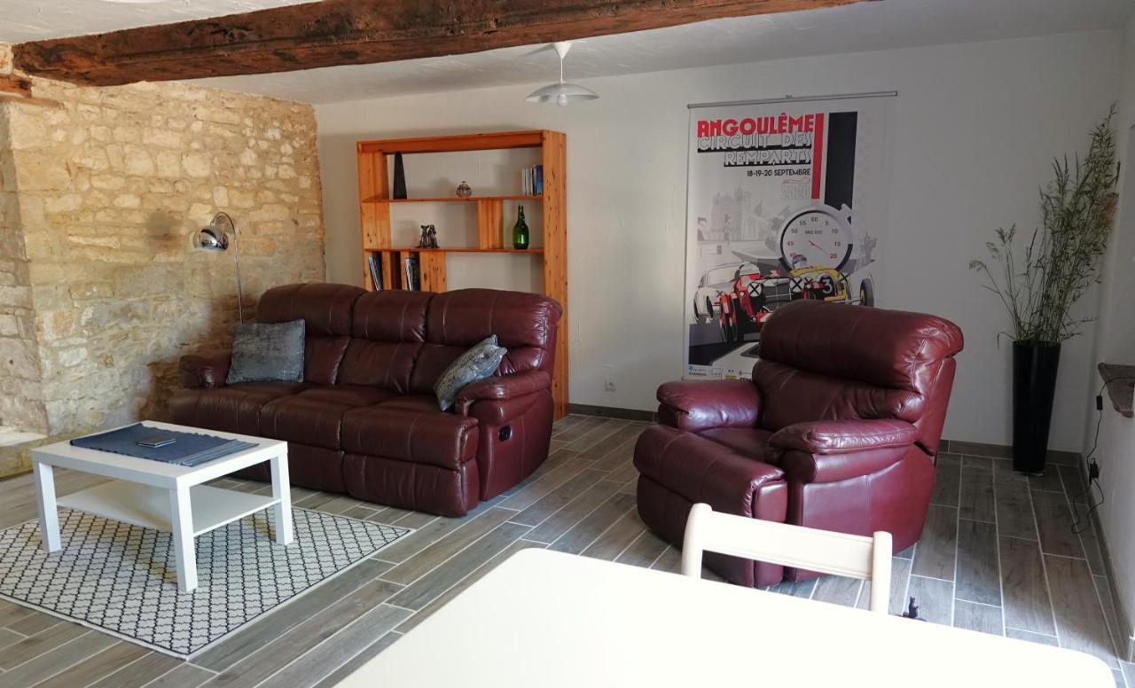 Gite Rural La Maison Mauve Ventouse エクステリア 写真